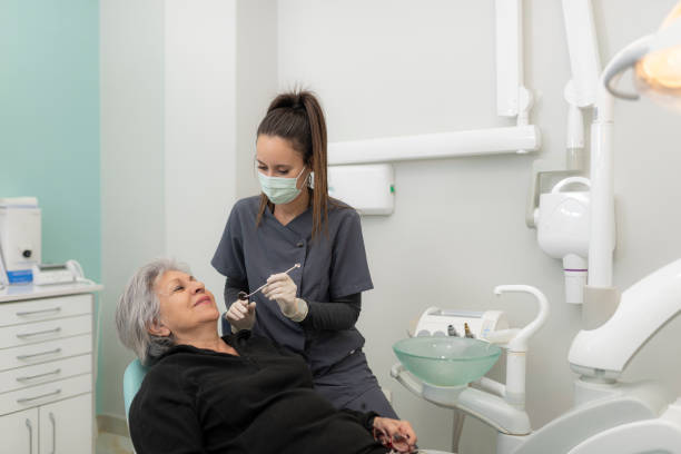 Best Emergency Gum Pain Relief  in St Johns, MI